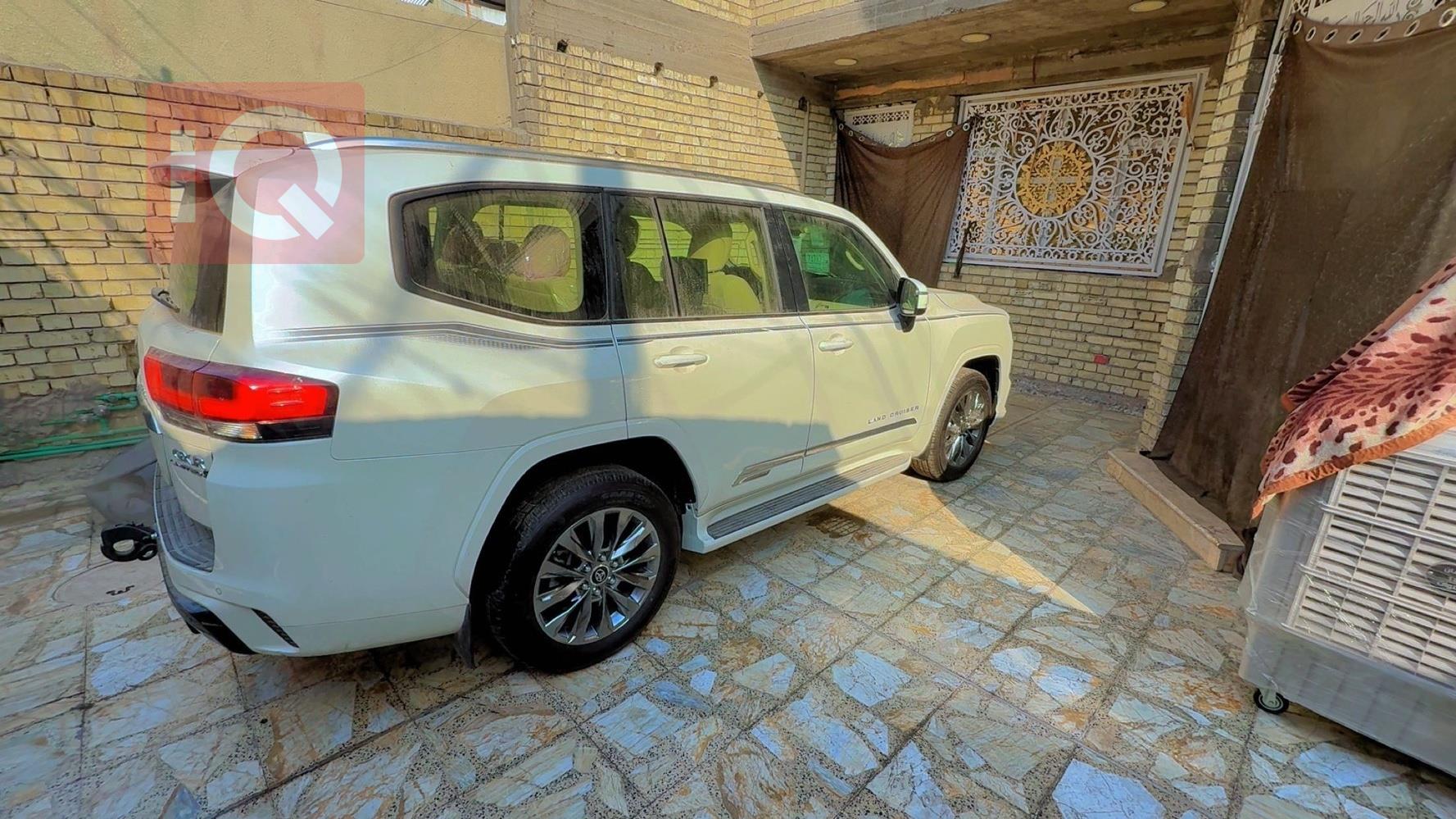 تويوتا لاندكروزر